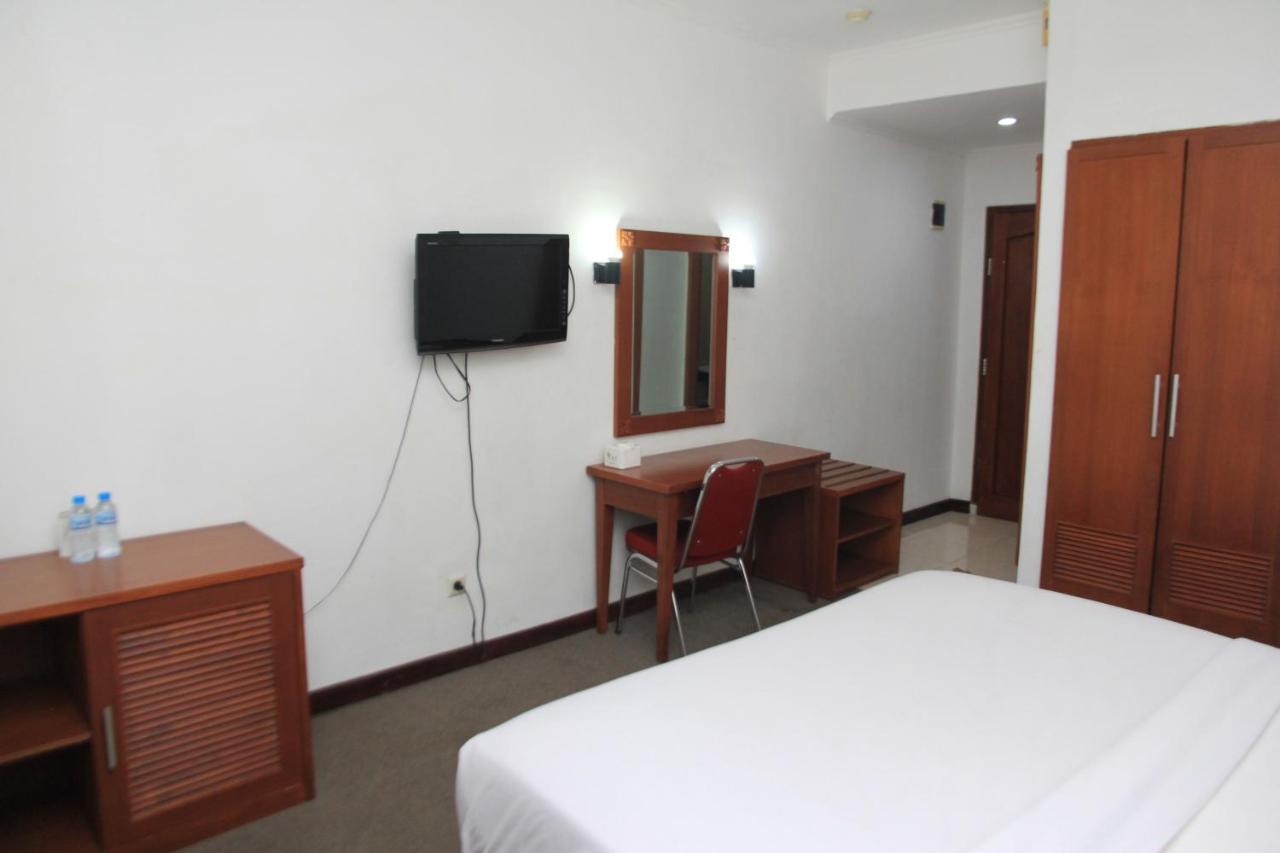 Hotel Bumi Asih Padangsidimpuan Batubelubang Exterior photo